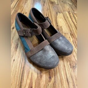 NAOT Dashing Pump Leather Mary Jane Heels Shoes Teal Brown 39 Hook & Loop size 8